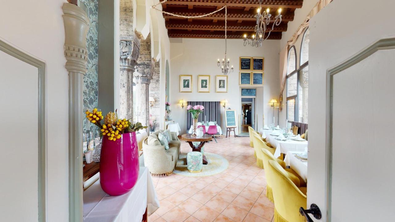 Schlosshotel Elgersburg Buitenkant foto